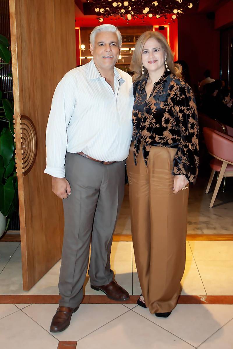 Joaquin y Karen Nodarse.