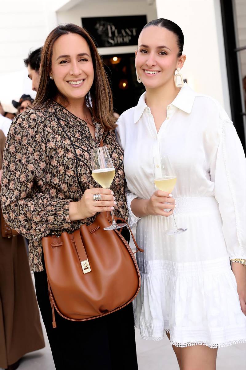 Claudia y Adriana Schacher