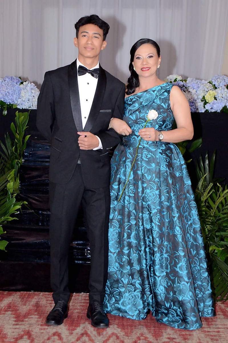 Diego Medina y Reina Martínez 