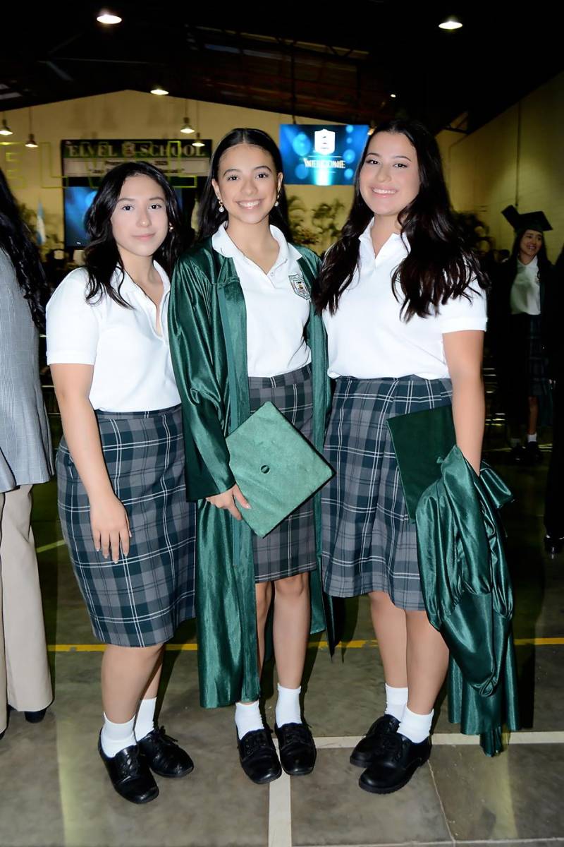 Graduación de la clase 2025 de Elvel School