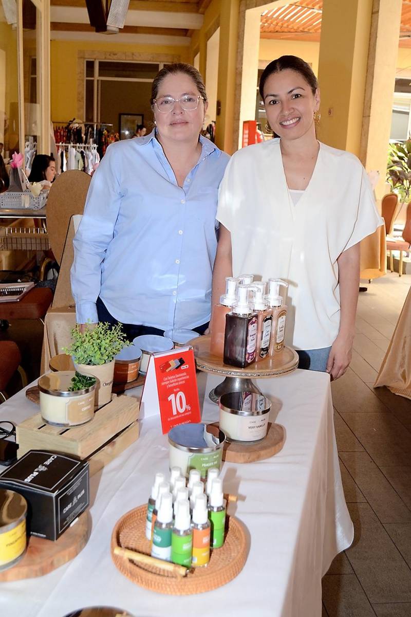 Silvia de Andará y Silvia Sauceda.