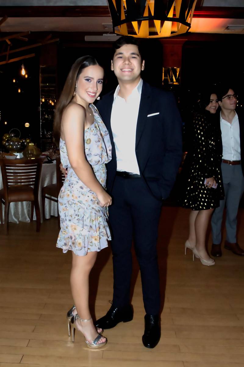 Lizza María Handal y Gabriel Solís. 