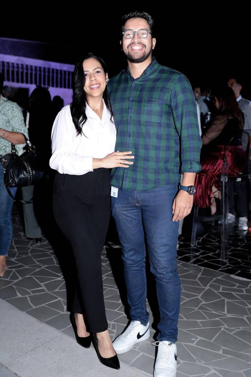 Gabriela Cantillano y Daniel Castillo.