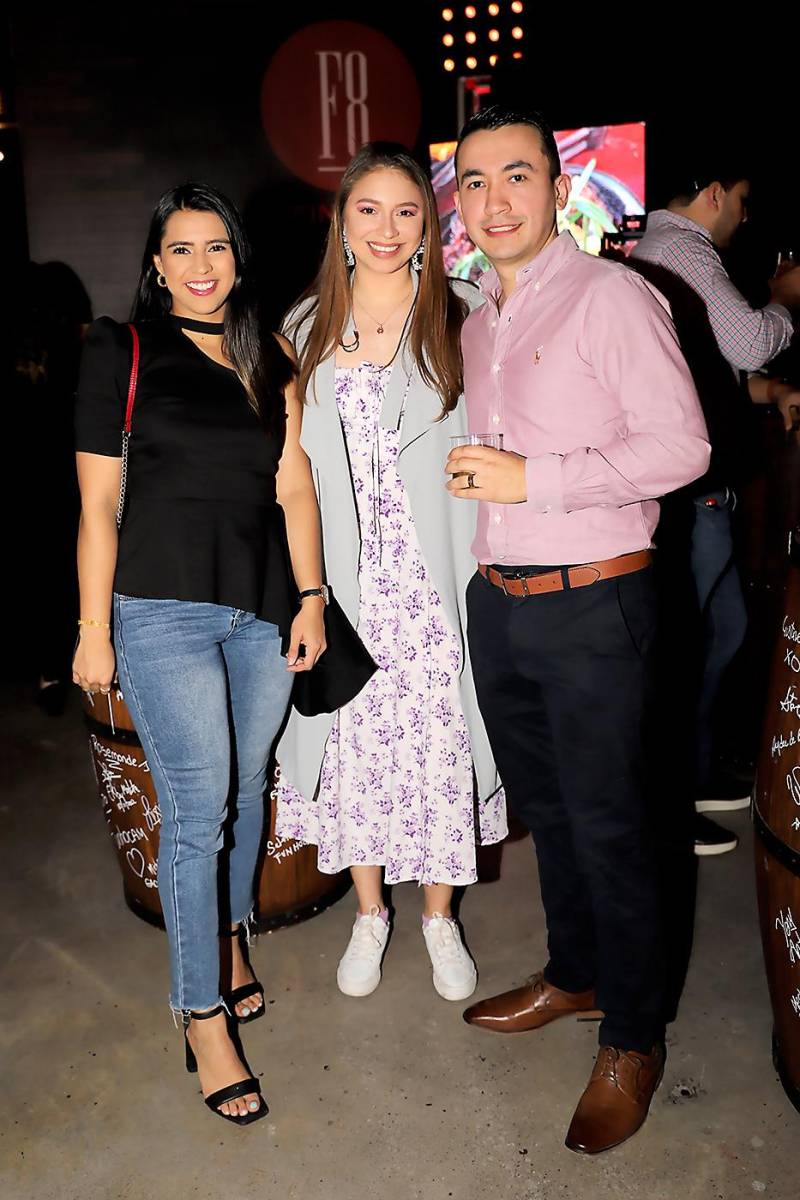 Norma Farías, Daniela Matamoros y Pedro Rodríguez. 