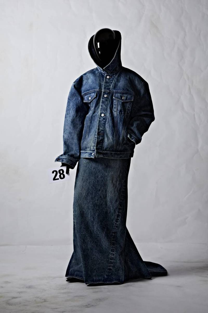Balenciaga presenta colección Alta Costura Otoño 2022