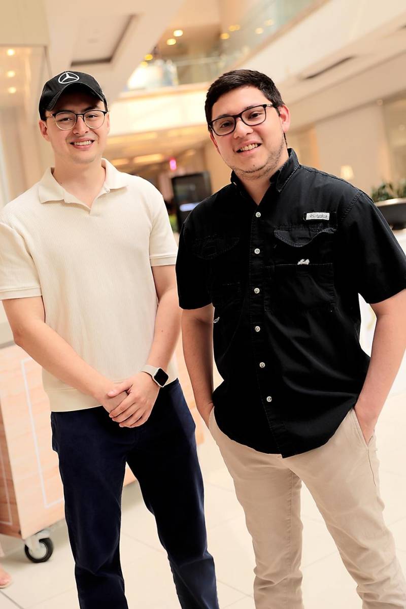 Gustavo Raudales y Óscar Solis.
