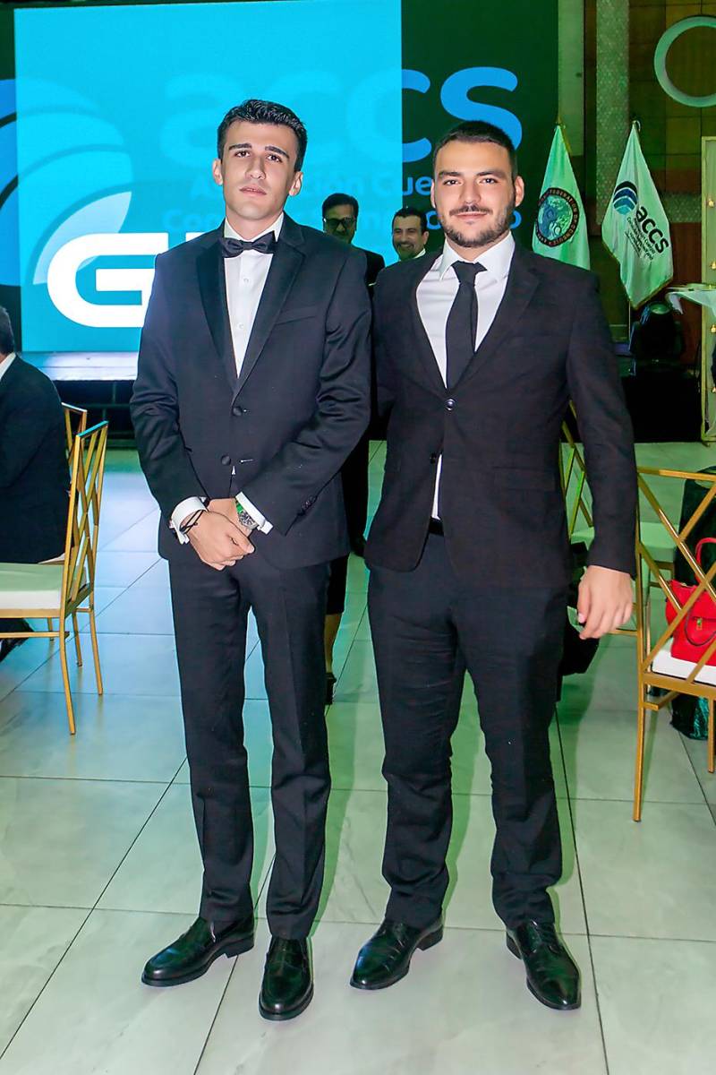 Vasileios Kafatos y Dionisis Grigoriadis.