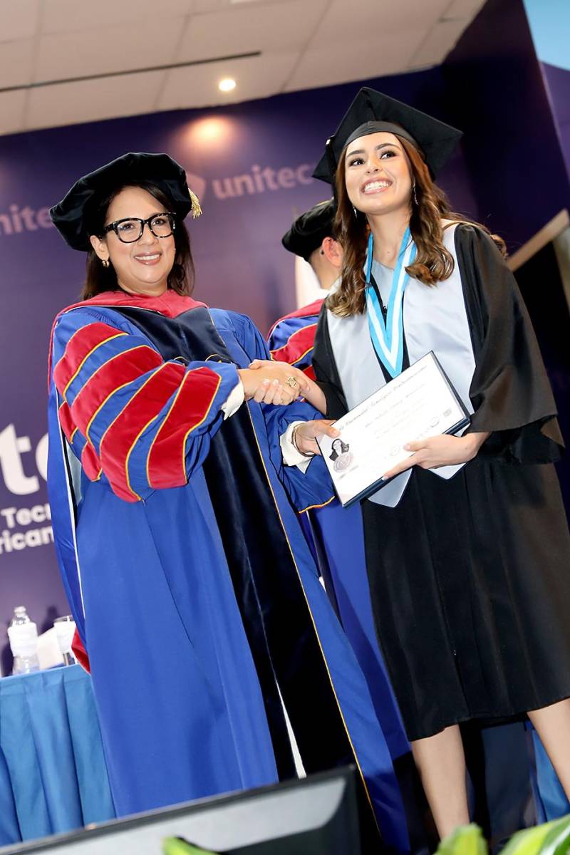 Graduaciones de Pregrado de UNITEC TGU 2025