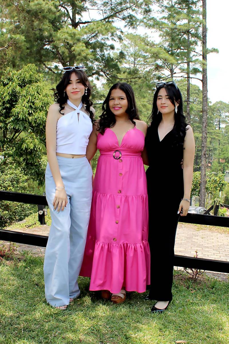 Cecia Maradiaga, María Padilla y Marcia López