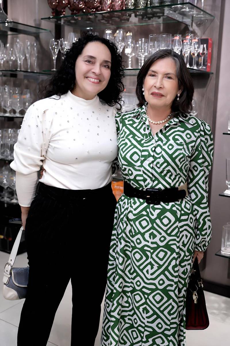 Eleganza celebra su 21 aniversario en Tegucigalpa