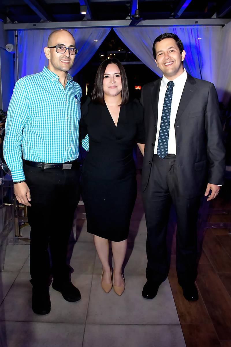 José Elías Flefil, Ana Sevilla y Daniel Flefil.