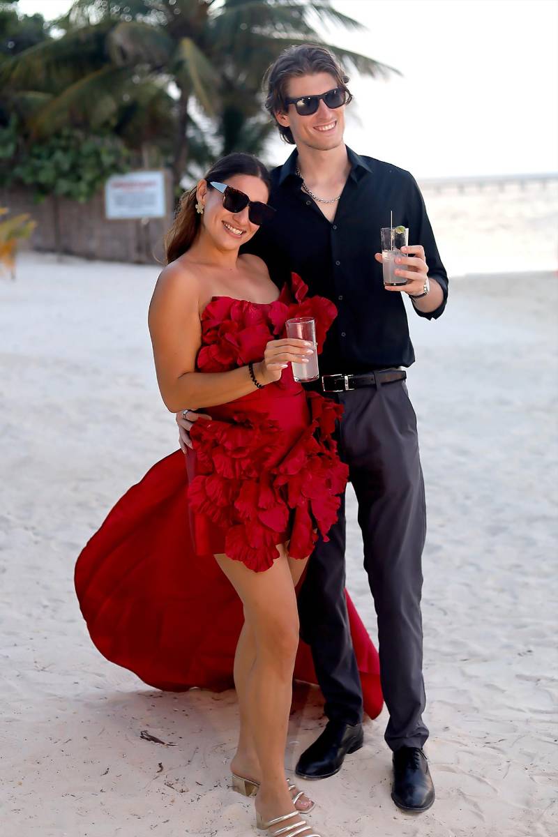 Los invitados al Roatán Fashion Show 2026