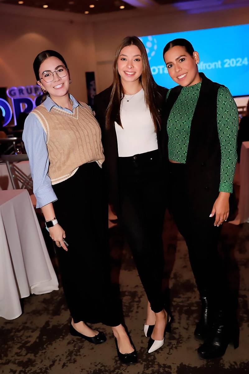 María José Alvarado, Anet Obando e Ilce Izaguirre. 