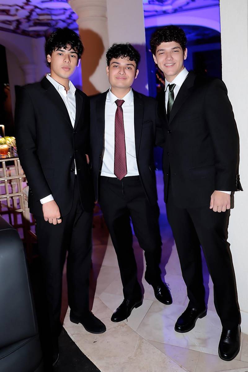 Abraham Zarruk, Meinhard Bienst y Sebastián Lobo.