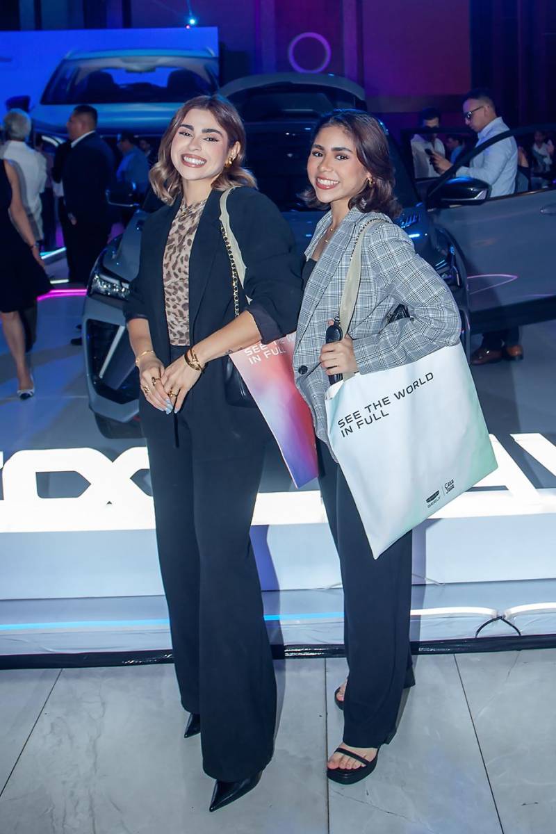 Casa Jaar presenta tres modelos insignia de Geely