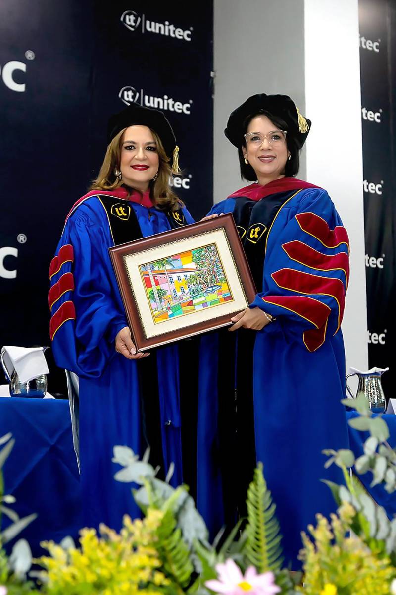 Graduaciones de UNITEC SPS 2024