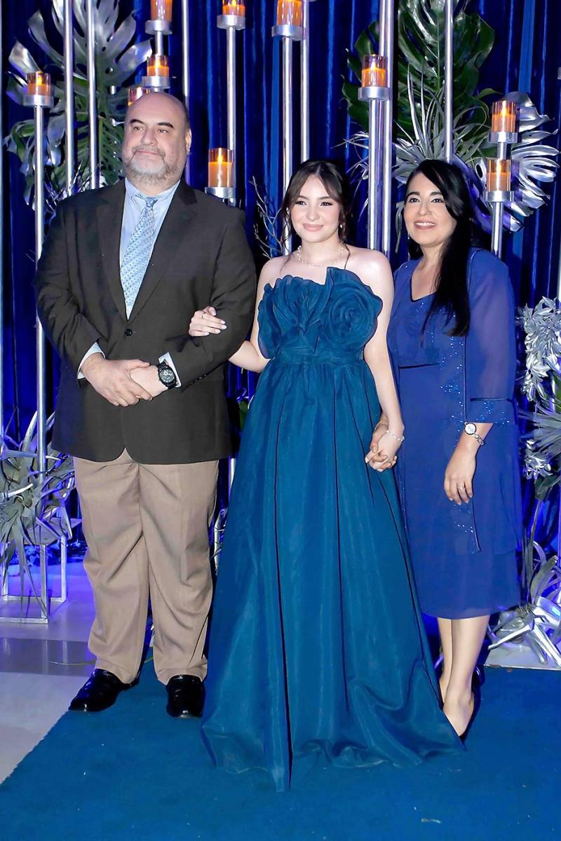 Delmer Altamirano, Daniela Altamirano Perdomo y Ana Marcela Perdomo.