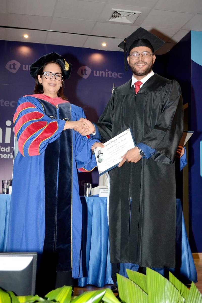 Graduaciones de Posgrado de UNITEC de Tegucigalpa 2025