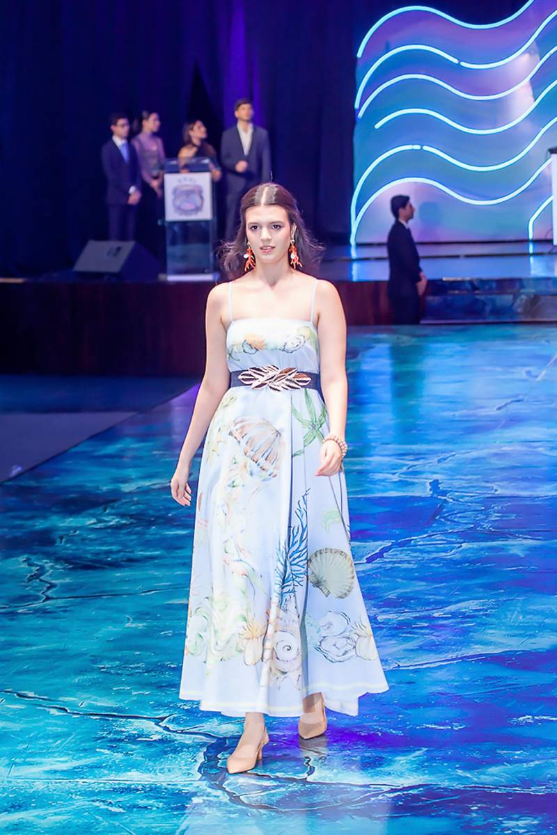 Senior Fashion Show 2026 de la Escuela Internacional Sampedrana, parte 1