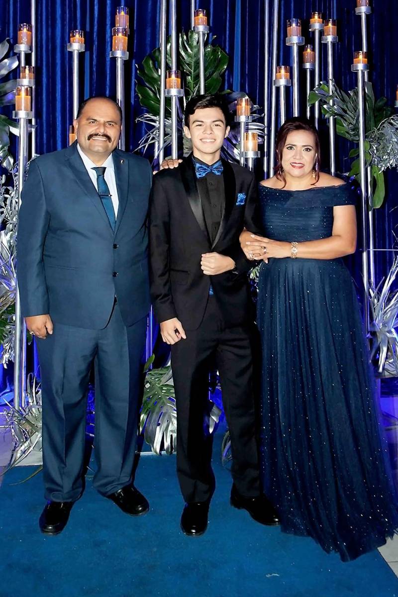 Wilmer Palada, Wilmer Palada y Melania Barahona.