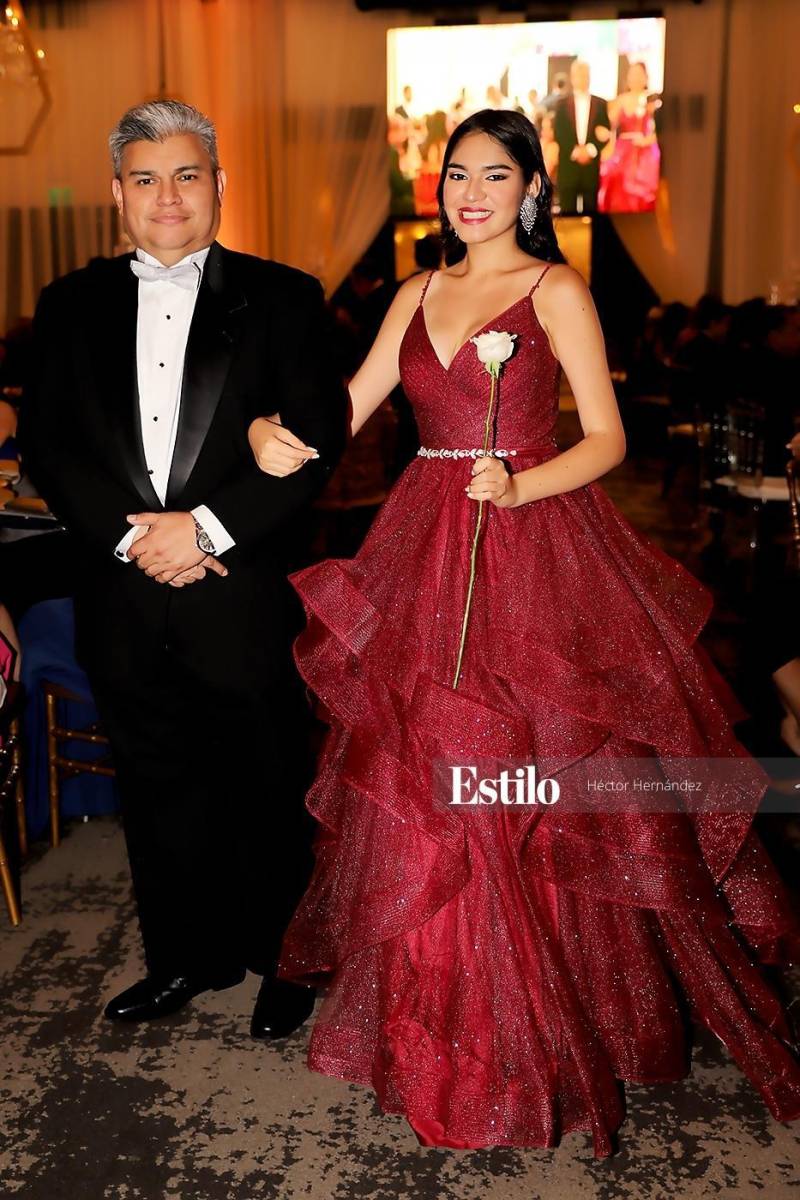 Roger Eugenia Mendoza Avila e Isabella Sofía