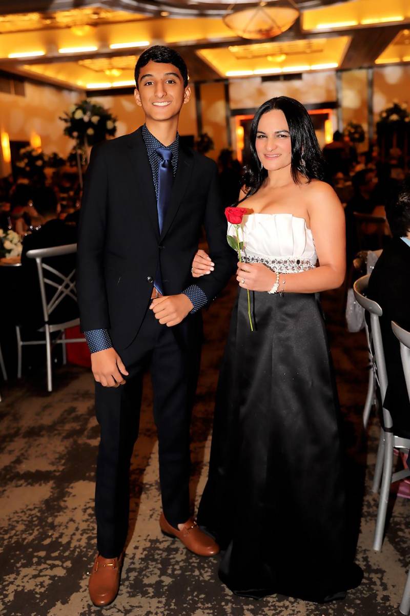 Lysandet Mendoza y Verónica Alvarenga.