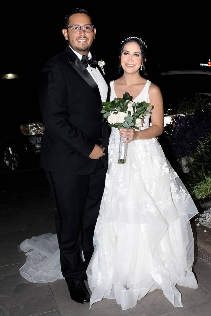 Nino Gerardo Rivera Ventura y Carolina Edith Torres Pineda.