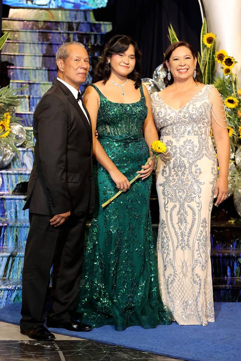 Ariana Fúnez y Diana Barahona.