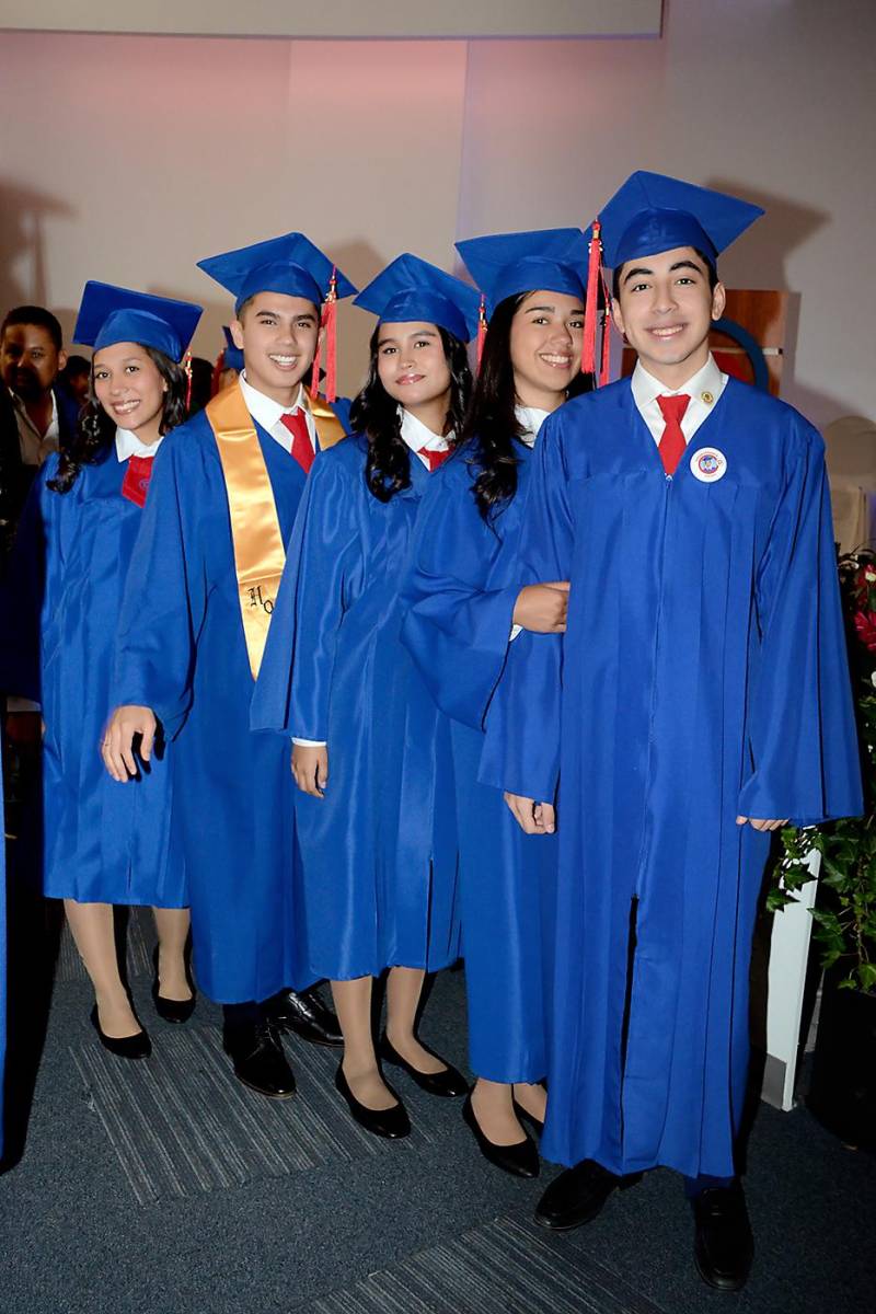 Margie Moncada, Carlos Trejo, Evelyn Suazo, Jessica Fonseca y Jimmy Lanza.