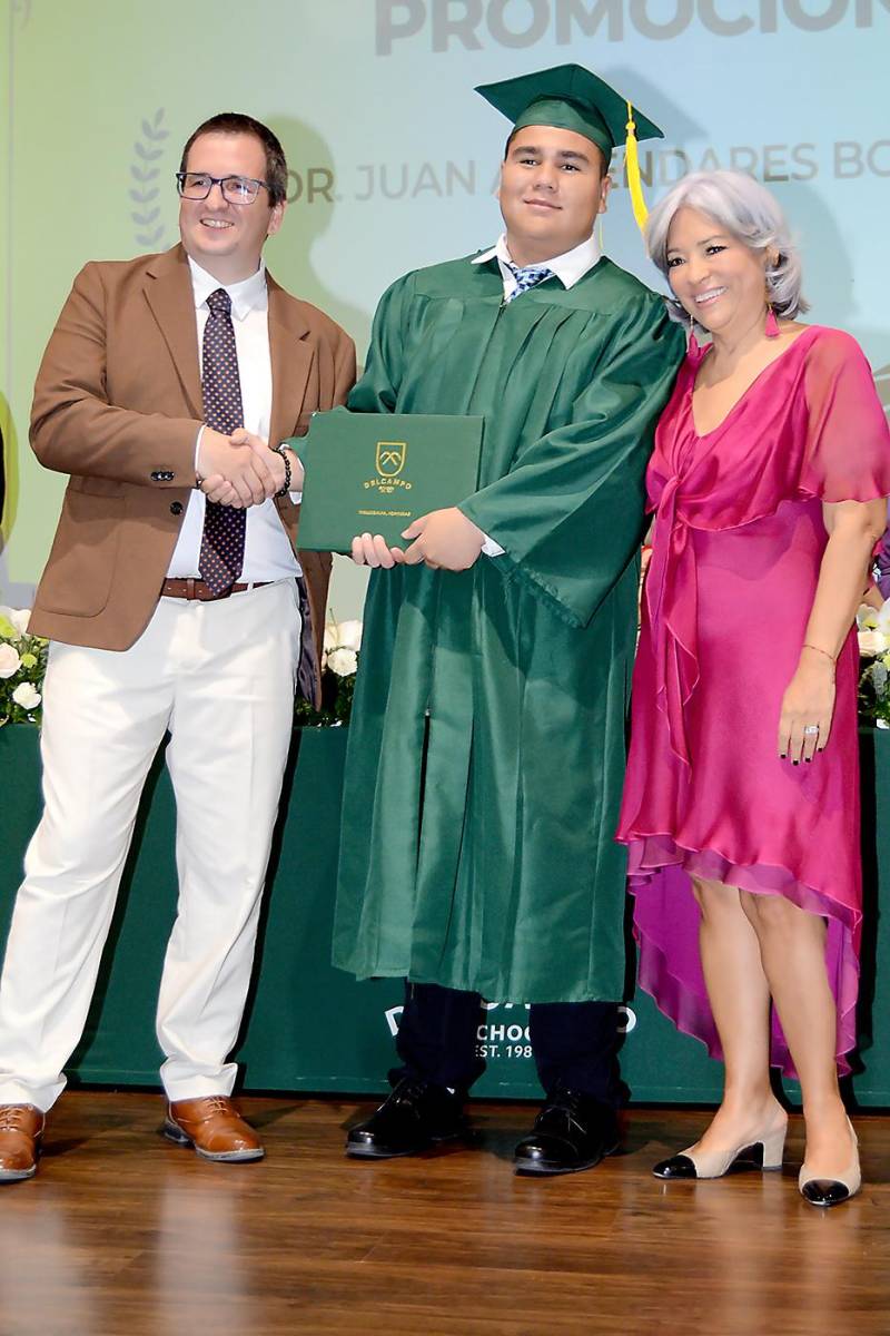 Ángel Benavides.