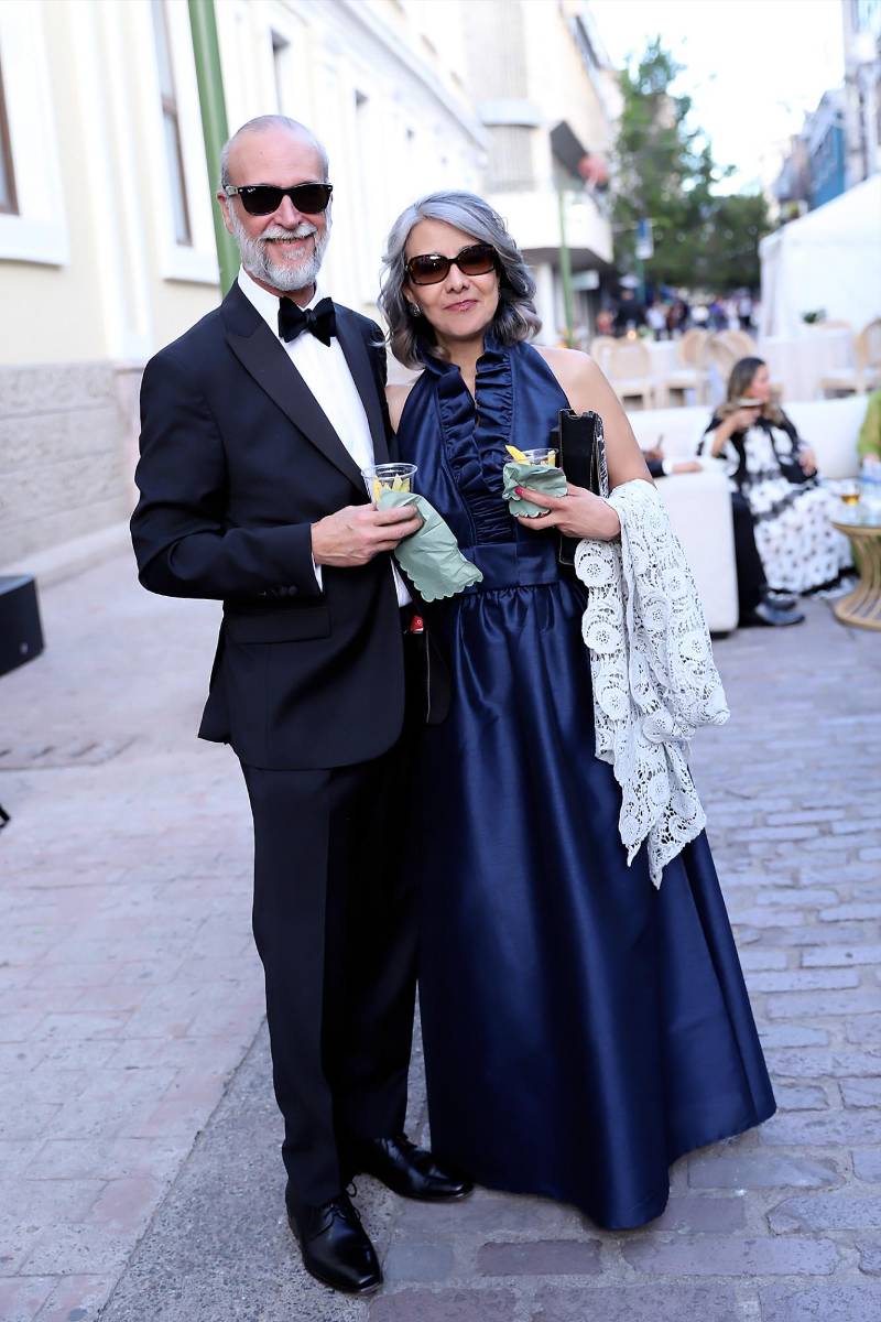 Así fue la boda eclesiástica de Ivana Lagos y Jacobo Waincier Canahuati