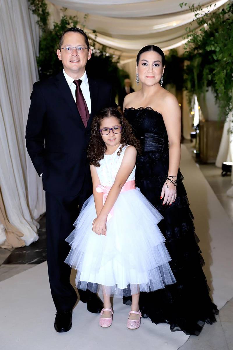 Invitados de la prom 2025 de La Estancia School