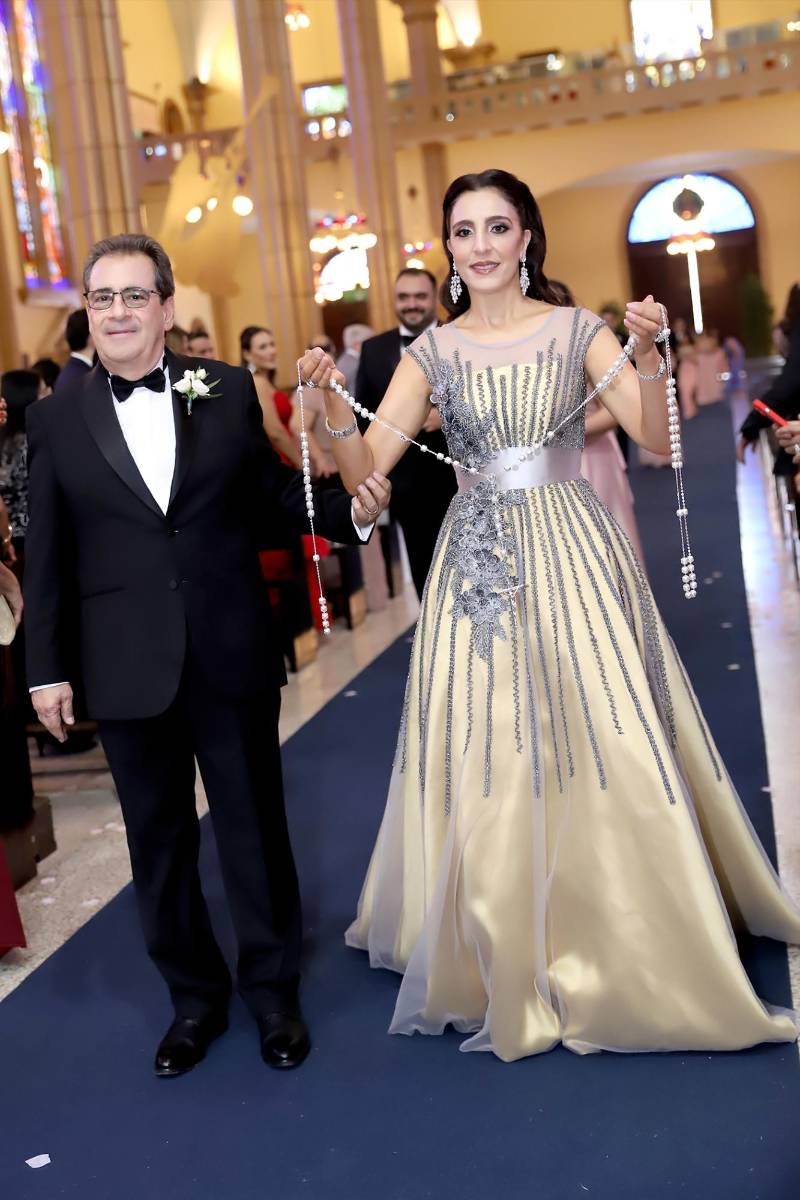 Jimmy y Giselle Asfura de Frech