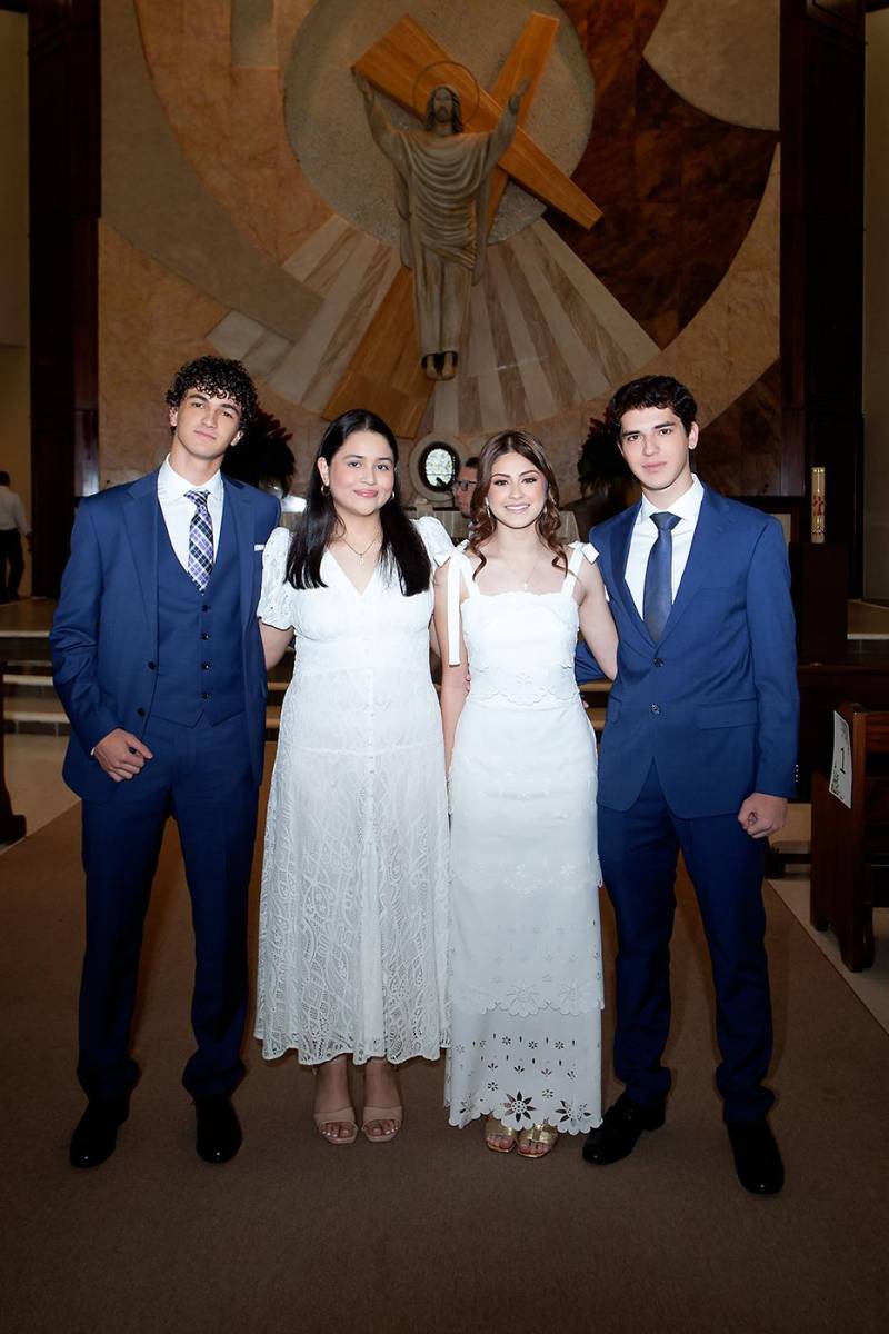 Juan Aramendía, Cecilia Coto, Ivanna García y Munir Janineh.
