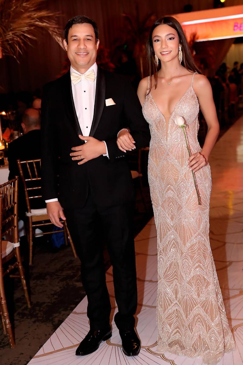 Marion Mejia y su padre Ivan Mejia. 