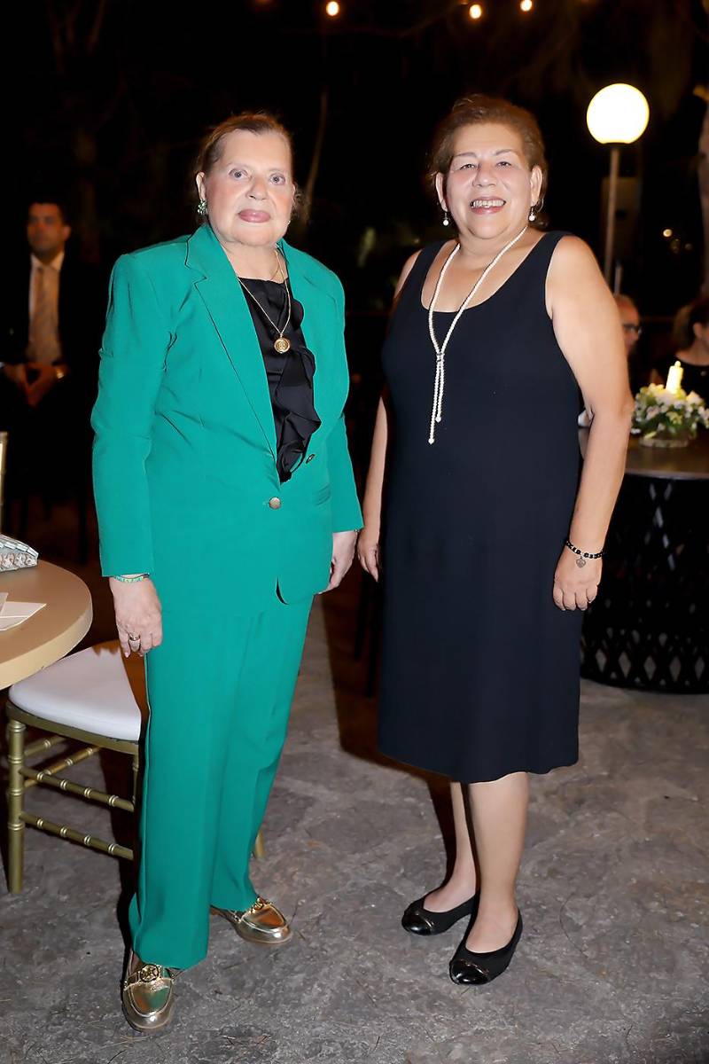 Omaira Urgelles y Sandra Fox