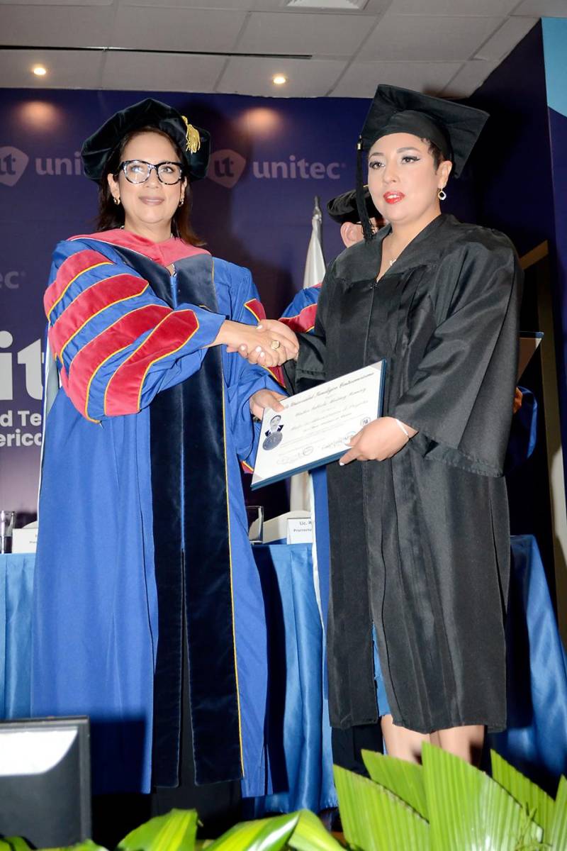 Graduaciones de Posgrado de UNITEC de Tegucigalpa 2025