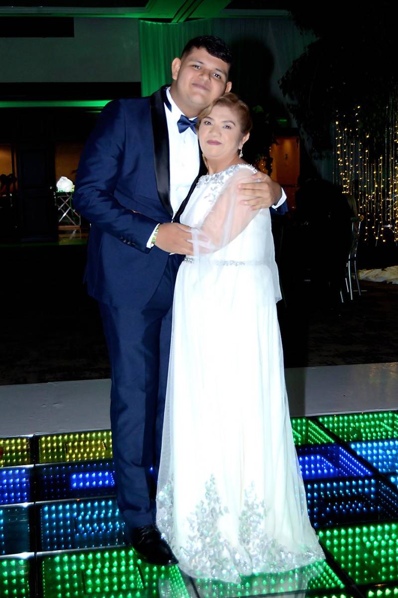 Yadira Cerna y Michael Canales