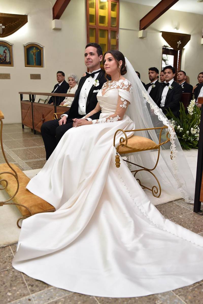 Guillermo Bográn y su amada Alexa Girón.