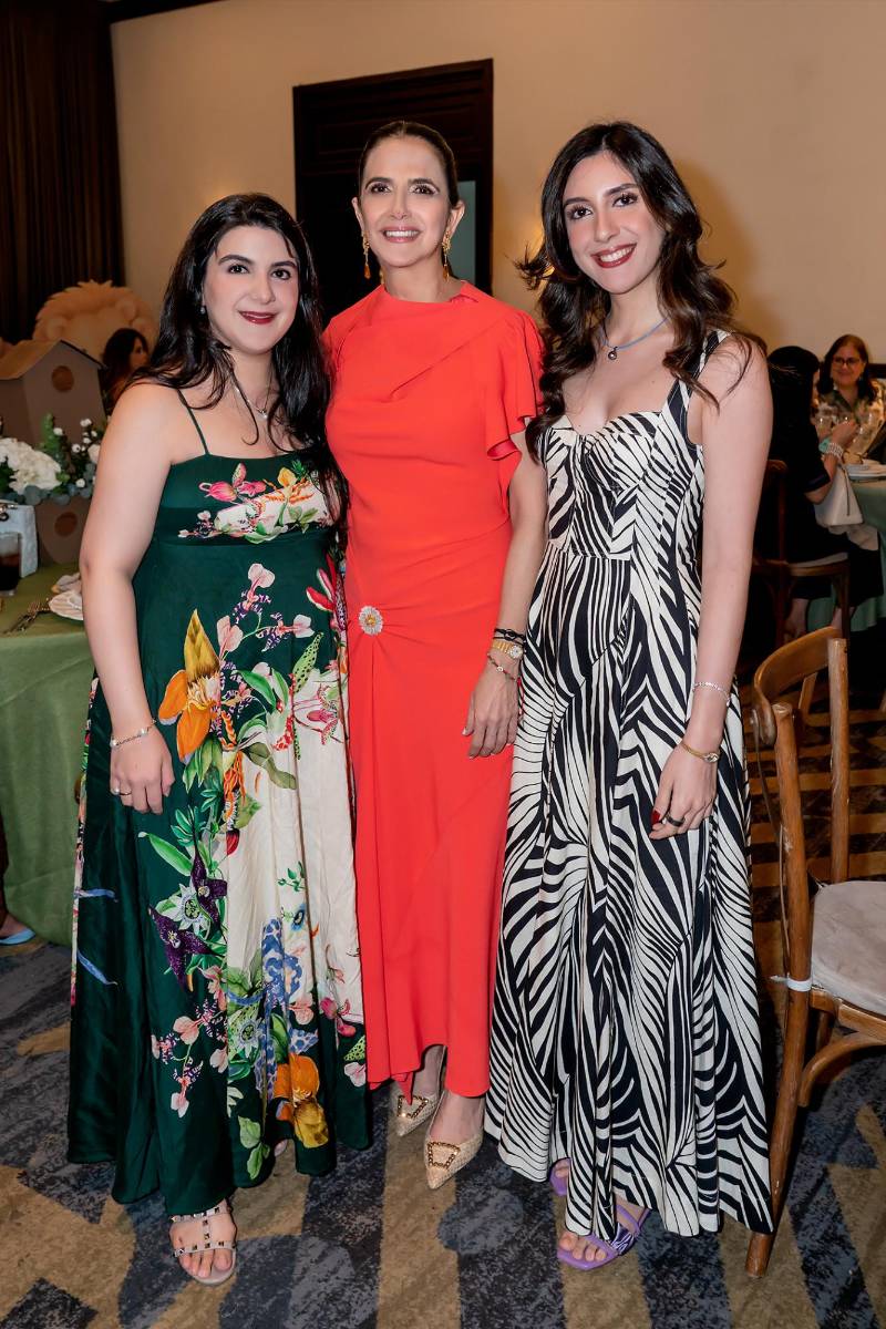 Kim de Jaar, Fairuz Khoury y Victoria Kawas. 