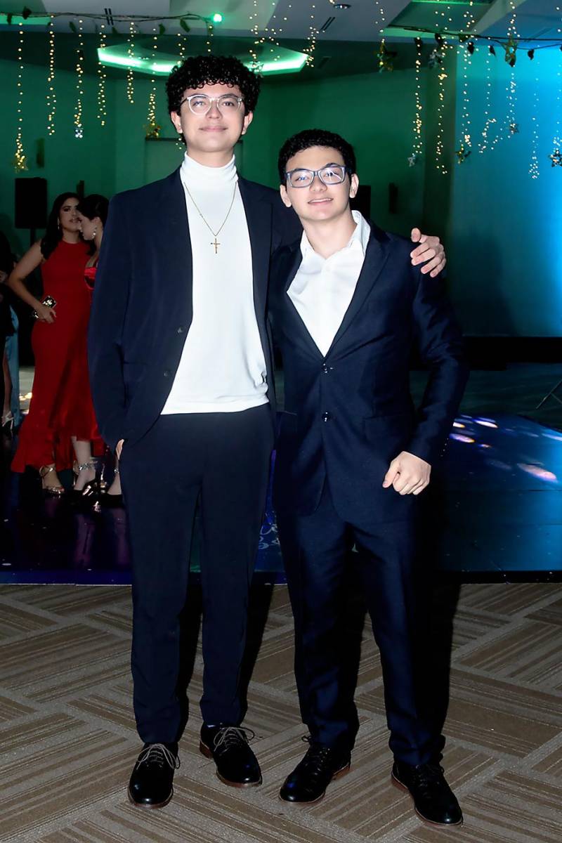 Mateo Bandy y Oscar Canahuati.