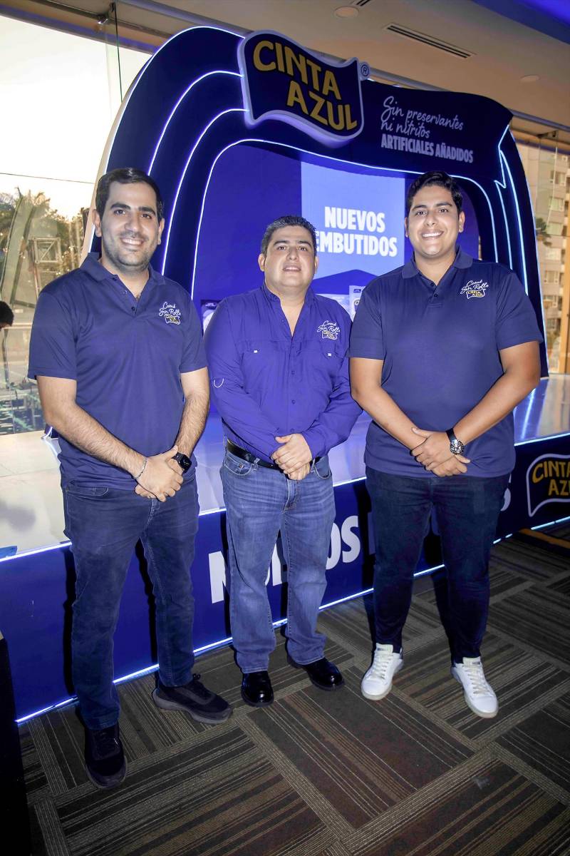 Asi fue el lanzamiento de Cinta Azul un nuevo producto premium