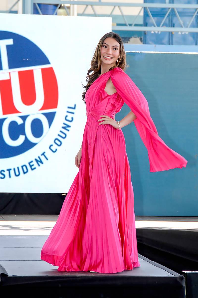 Emma Rivera.