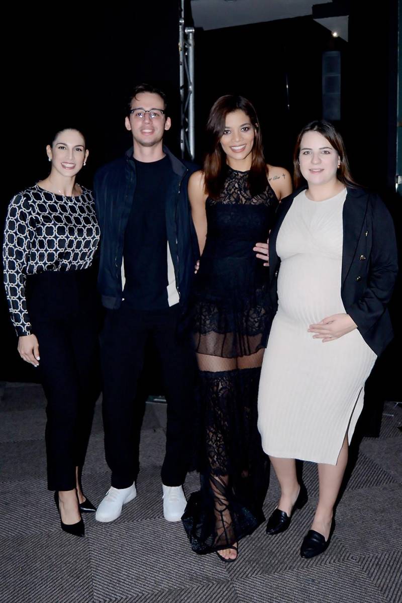 Leslie Paredes, Rodrigo Guerrero, Donna Rivera y Raquel Romero.