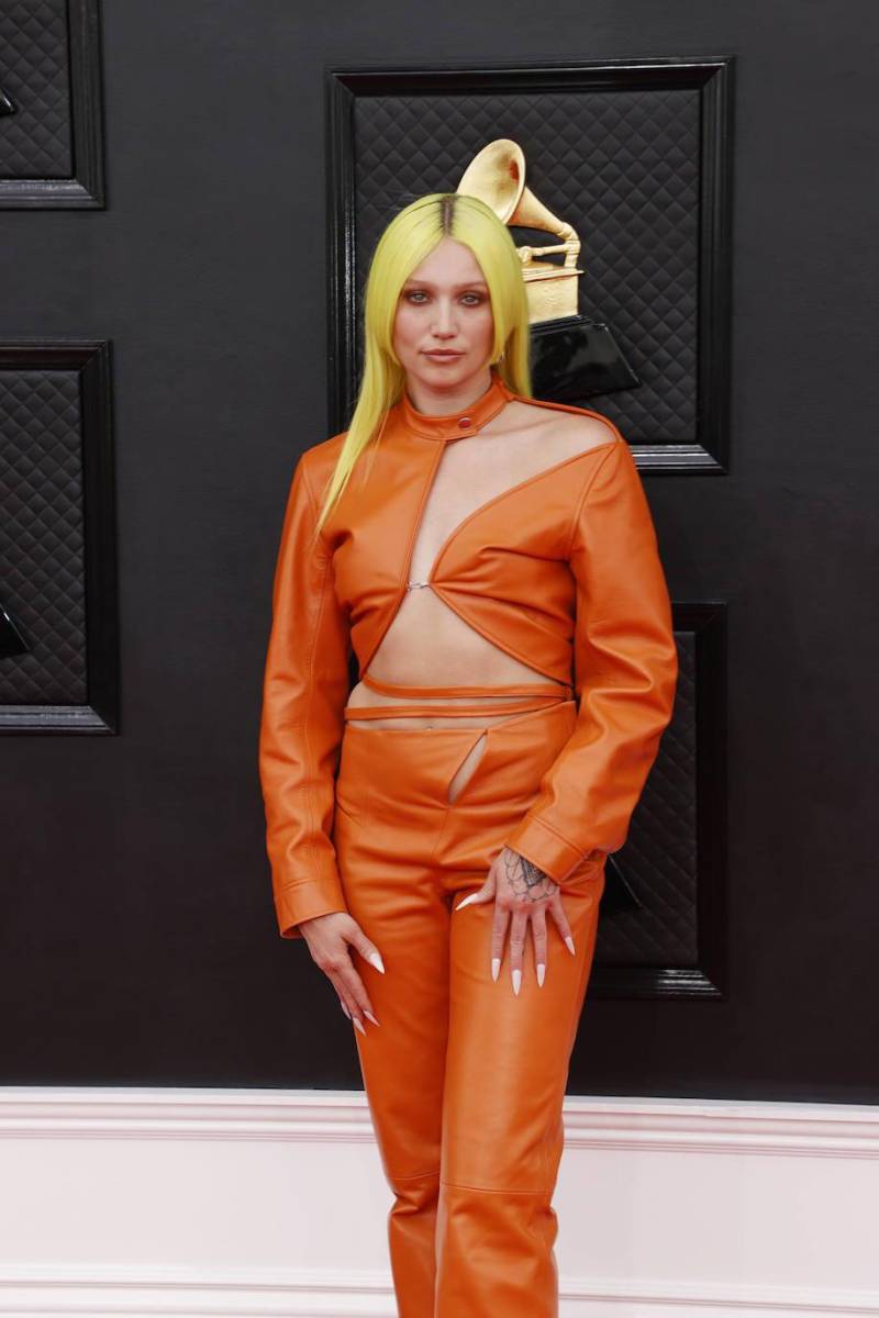 Los peor vestidos de los Premios Grammy 2022
