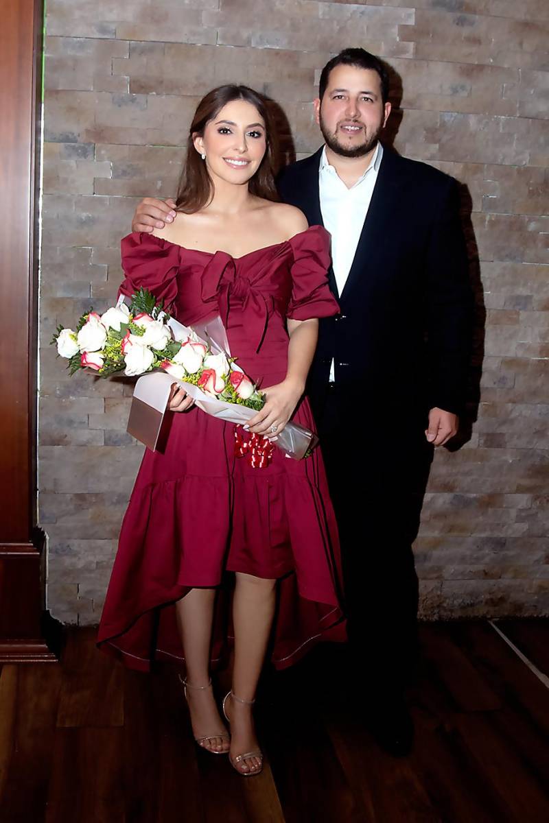 Los novios Rebecca López Fiszman y Rommel Hawit Medina.