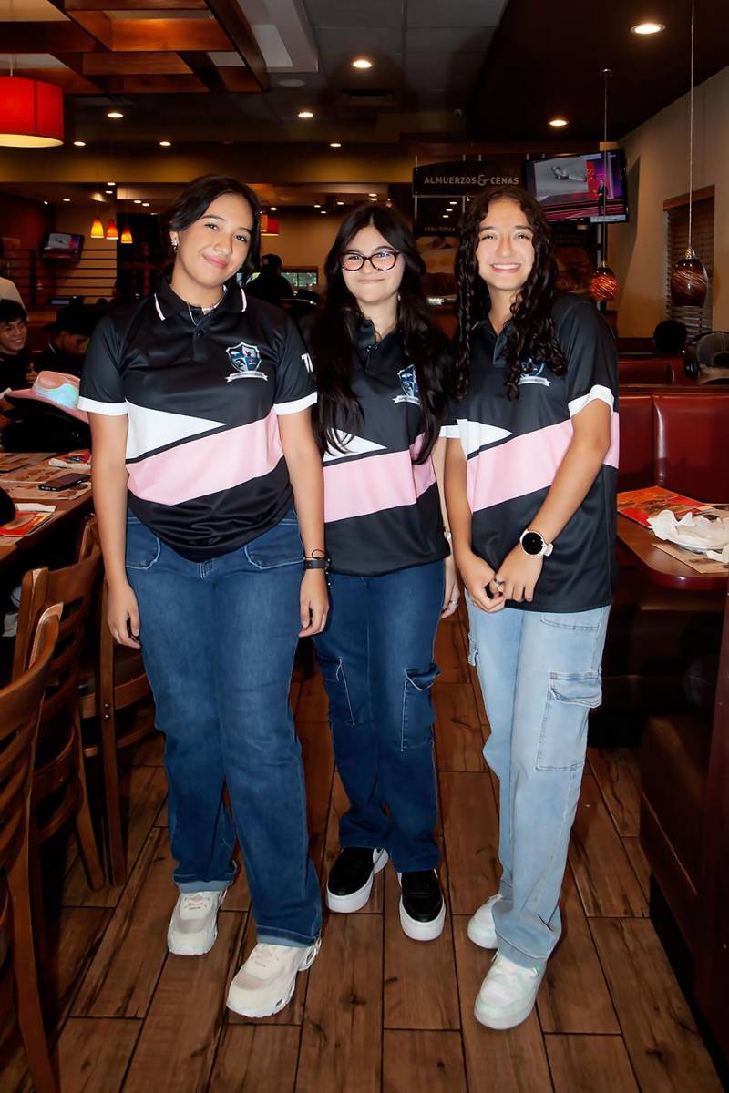 Cesia Vásquez, Loany Sánchez y Sandra Orellana.