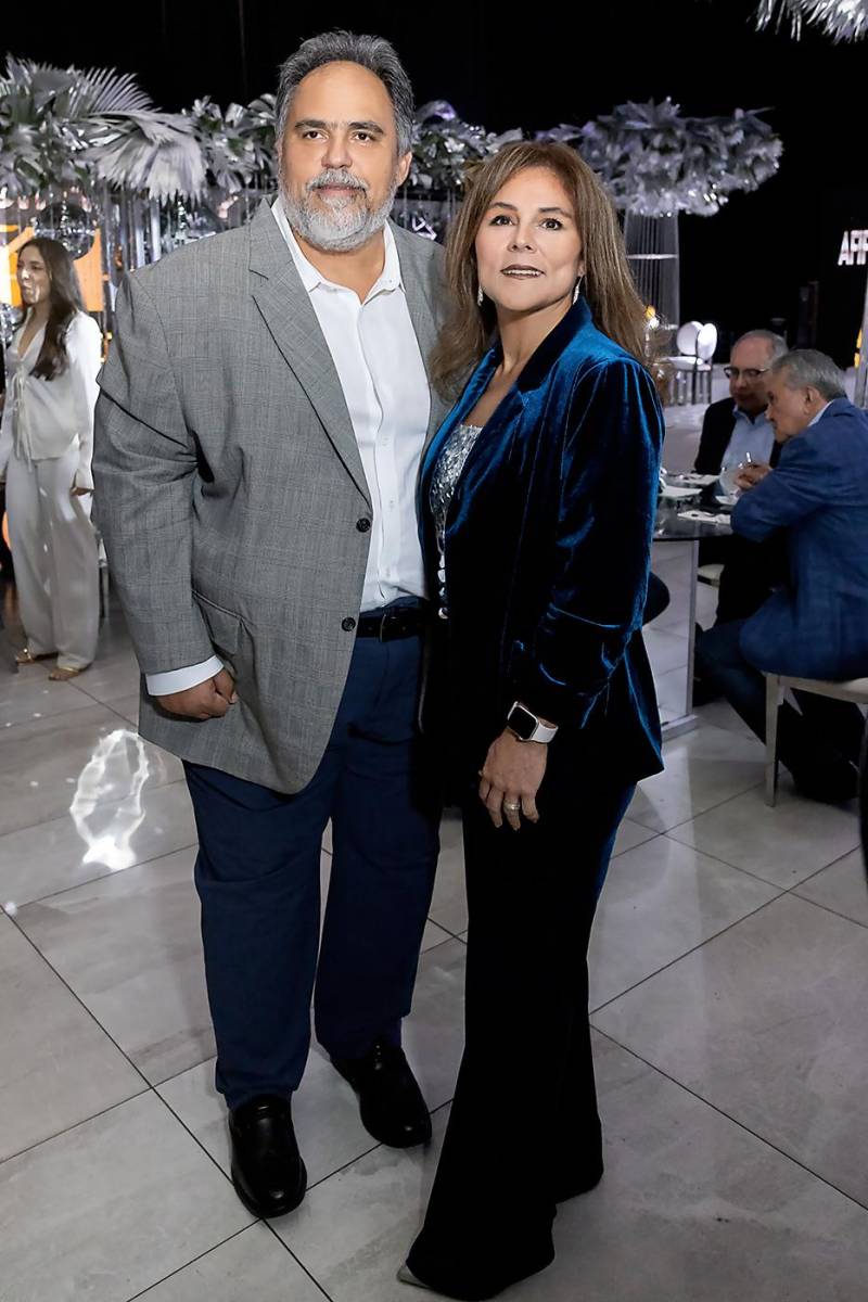  Sady y Joyce Jarufe de Andonie