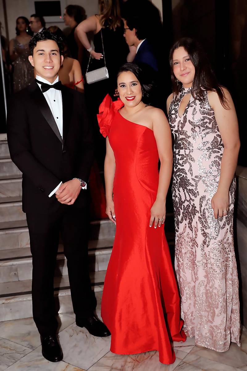 Los invitados a la PROM NIGHT de la Estancia School 2023