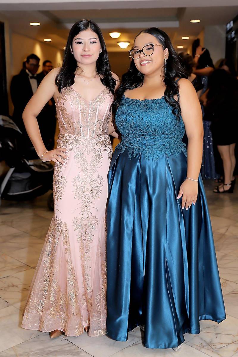 Fiesta de la prom 2024 de Mayan School